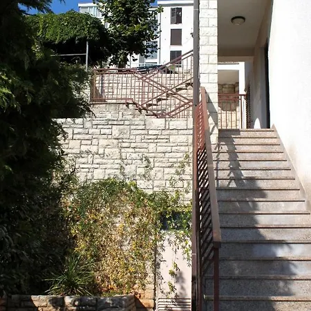 Apartamento With A Parking Space Rabac, Labin - 9653 *