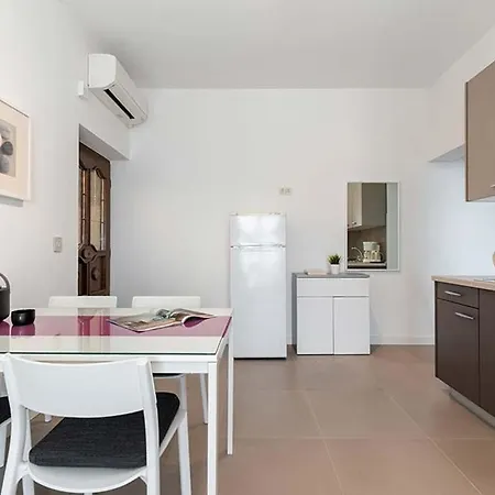 Apartamento With A Parking Space Rabac, Labin - 9653 *